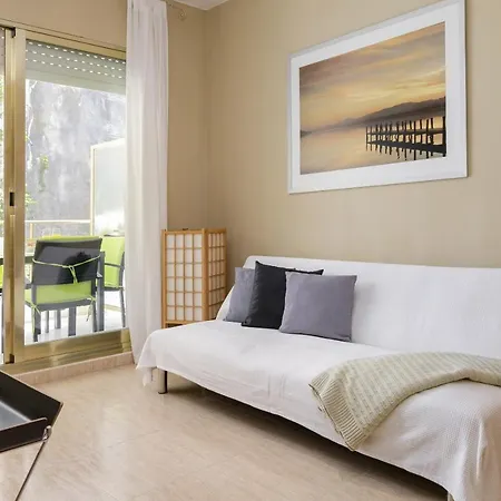 Apartment Lets Holidays Pool Beach
